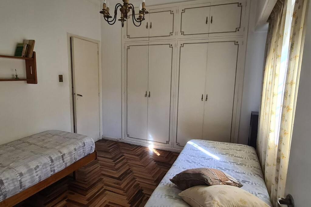 Casa 5 Personas. Calle Principal Apartamento