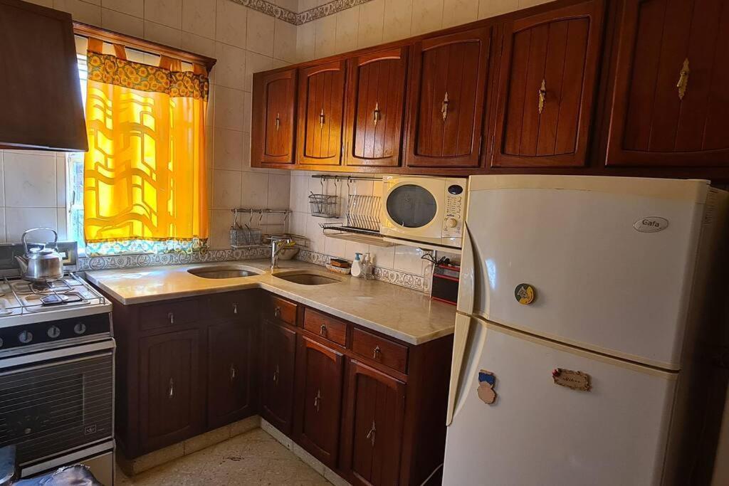 Casa 5 Personas. Calle Principal Apartamento *