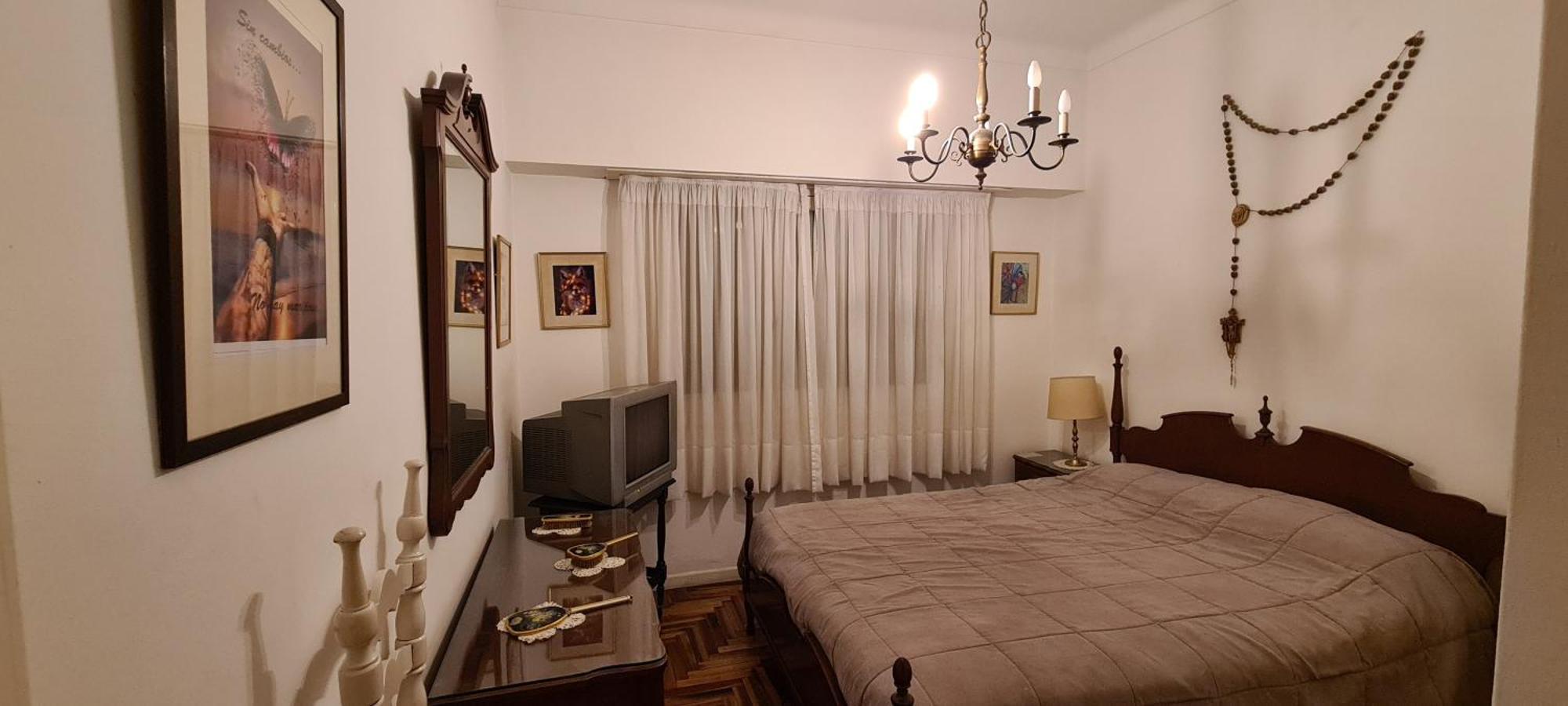Apartment Casa 5 Personas. Calle Principal *